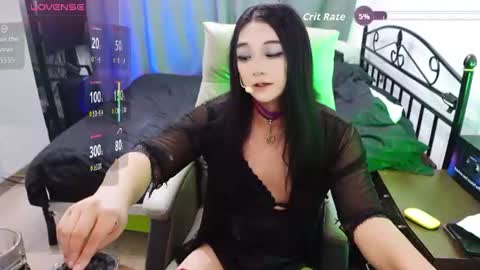 Snapshot of lareinasdog chatting on 07-06-26, 09:06 ToT online show from 07-06-26, 09:06
