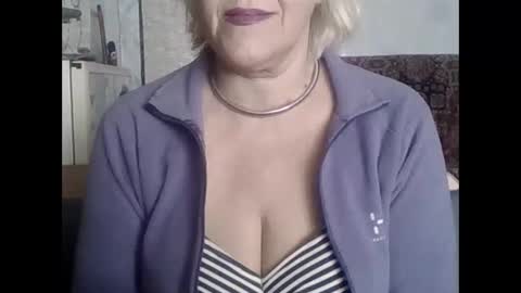 larisaq4ugo24 online show from 01-17-26, 09:58