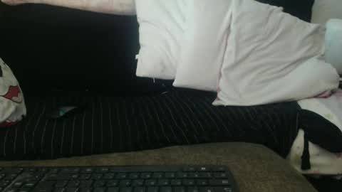 Lariss online show from 05-19-26, 06:09
