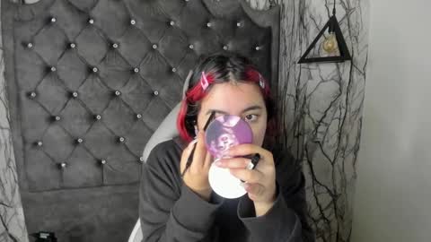  Lari online show from 02-16-25, 02:42