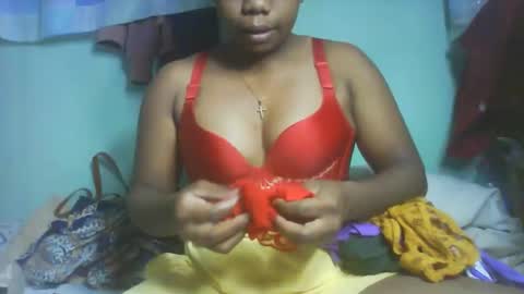 larissa645771 online show from 12-01-25, 08:03
