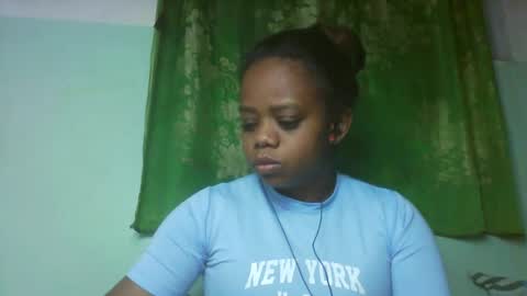 larissa645771 online show from 02-10-26, 05:28