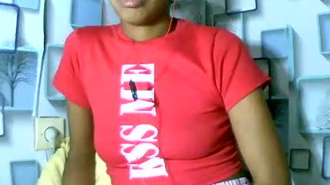 Snapshot of larra27 chatting on 05-01-26, 11:48 Malala online show from 05-01-26, 11:48