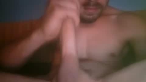 Snapshot of larry009 chatting on 07-05-26, 11:45 larry009 online show from 07-05-26, 11:45