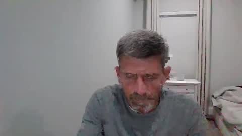 larry77733217 online show from 09-20-25, 01:50