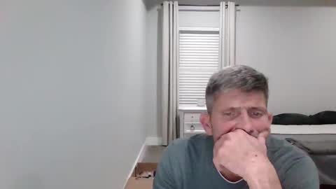 larry77733217 online show from 12-17-25, 02:17