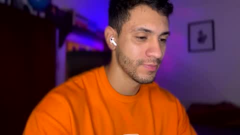 Snapshot of larry_jones chatting on 01-07-25, 02:19 andrew online show from 01-07-25, 02:19