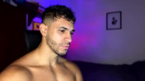 Snapshot of larry_jones chatting on 01-27-25, 02:24 andrew online show from 01-27-25, 02:24