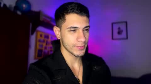 Snapshot of larry_jones chatting on 02-22-25, 02:19 andrew online show from 02-22-25, 02:19