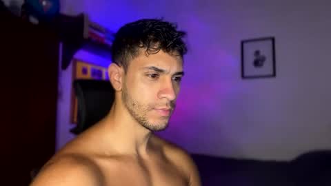 Snapshot of larry_jones chatting on 03-12-25, 02:34 andrew online show from 03-12-25, 02:34