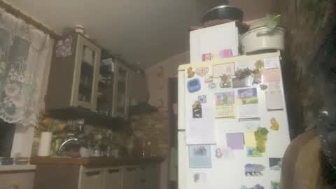 Cherry online show from 04-30-26, 08:57