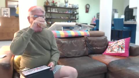 LasivoBruno69 online show from 02-12-25, 04:23