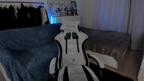 Snapshot of lastnight4you chatting on 12-03-24, 04:47 acie online show from 12-03-24, 04:47