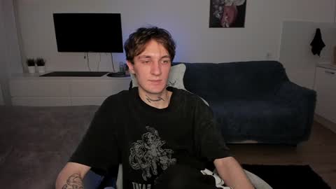 Snapshot of lastnight4you chatting on 12-26-24, 02:01 acie online show from 12-26-24, 02:01