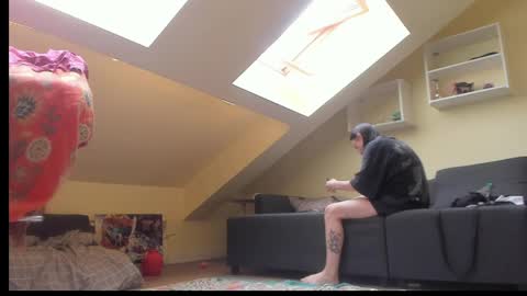 Snapshot of lastpizzaparty chatting on 06-10-26, 01:54 lastpizzaparty online show from 06-10-26, 01:54