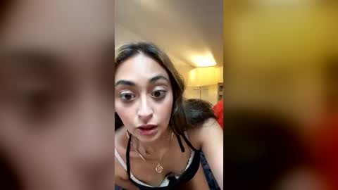 Snapshot of latenightlexi chatting on 08-01-26, 10:19 Lexi online show from 08-01-26, 10:19