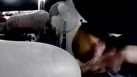 Snapshot of latexchris77 chatting on 05-09-26, 10:15 latexchris77 online show from 05-09-26, 10:15