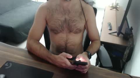 Snapshot of latexdave84 chatting on 05-20-26, 10:43 latexdave84 online show from 05-20-26, 10:43