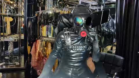Snapshot of latexlover202 chatting on 01-23-25, 08:45 latexlover202 online show from 01-23-25, 08:45