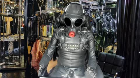 Snapshot of latexlover202 chatting on 04-02-26, 10:29 latexlover202 online show from 04-02-26, 10:29