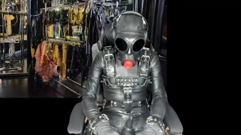 Snapshot of latexlover202 chatting on 04-04-26, 06:38 latexlover202 online show from 04-04-26, 06:38
