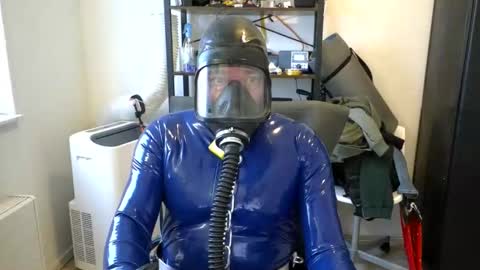Snapshot of latexslaafboy2 chatting on 10-09-25, 08:45 latexslaafboy online show from 10-09-25, 08:45