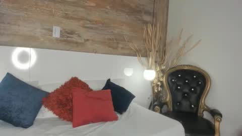 lathiffa online show from 12-19-25, 06:37