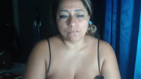 latin_big_boobs online show from 09-28-25, 03:45