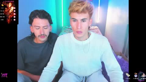 latin_boysxxx_ online show from 04-16-26, 02:12