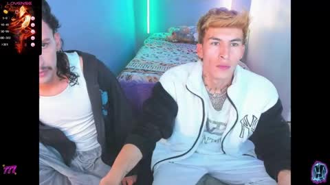 latin_boysxxx_ online show from 04-26-26, 01:58