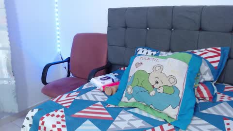 karen online show from 02-11-26, 11:26