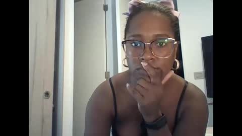 latina033 online show from 03-05-26, 12:50