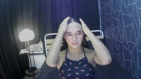 latina_kia online show from 11-23-25, 02:39