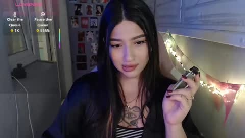 Snapshot of latina_mia chatting on 09-08-25, 09:58 miiiiiiaaaa online show from 09-08-25, 09:58