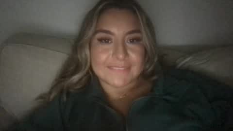 Snapshot of latinalinda02 chatting on 09-28-25, 04:29 latinalinda02 online show from 09-28-25, 04:29