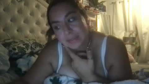 Snapshot of latinalinda02 chatting on 10-14-25, 03:07 latinalinda02 online show from 10-14-25, 03:07