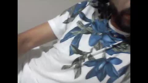 Snapshot of latinbigcuu chatting on 11-17-25, 08:53 latinbigcuu online show from 11-17-25, 08:53