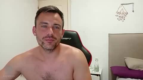 LatinBlueBoy online show from 09-15-25, 09:59