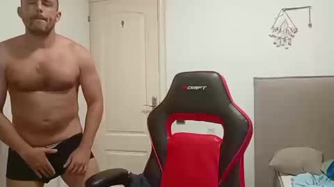 LatinBlueBoy online show from 09-22-25, 08:44