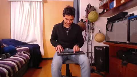 Juanito online show from 09-27-25, 02:27