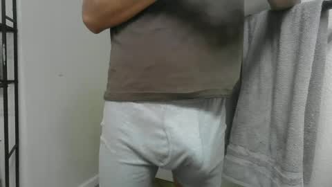 Snapshot of latinman7945 chatting on 06-19-26, 08:40 latinman7945 online show from 06-19-26, 08:40