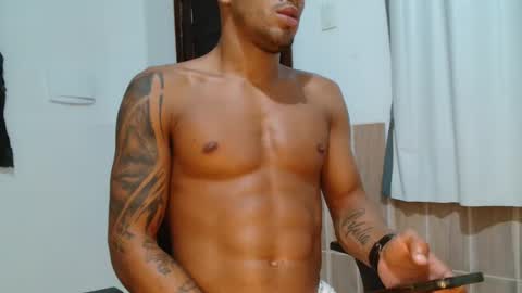 latinmarian online show from 04-17-26, 07:22