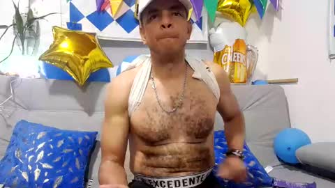 latinmartin254 online show from 09-26-25, 01:20