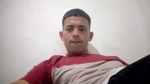 Snapshot of latinohot_31 chatting on 07-17-26, 01:12 Daniel online show from 07-17-26, 01:12