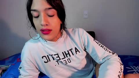 Snapshot of latinsecretfantasy chatting on 02-11-25, 02:13 latinsecretfantasy online show from 02-11-25, 02:13