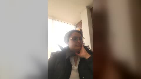 Snapshot of latinwishes chatting on 07-16-26, 08:26 Julieta online show from 07-16-26, 08:26