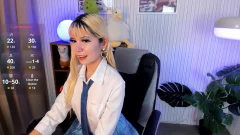 laukyubey1 online show from 09-29-25, 07:51