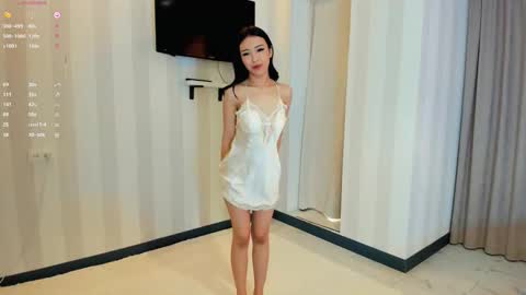 Lauma online show from 03-06-26, 05:15