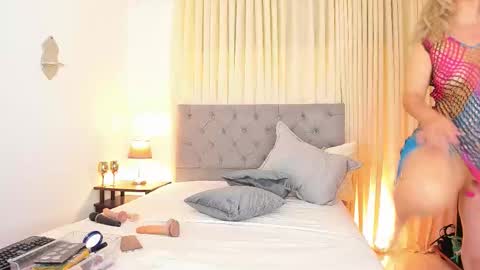   online show from 02-16-26, 02:18