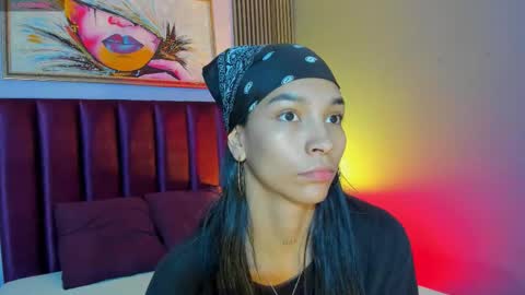 Laura online show from 03-08-26, 12:31